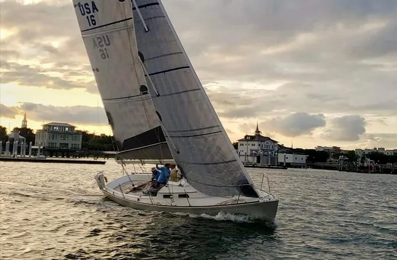 Easterly Yacht Photos Pics 