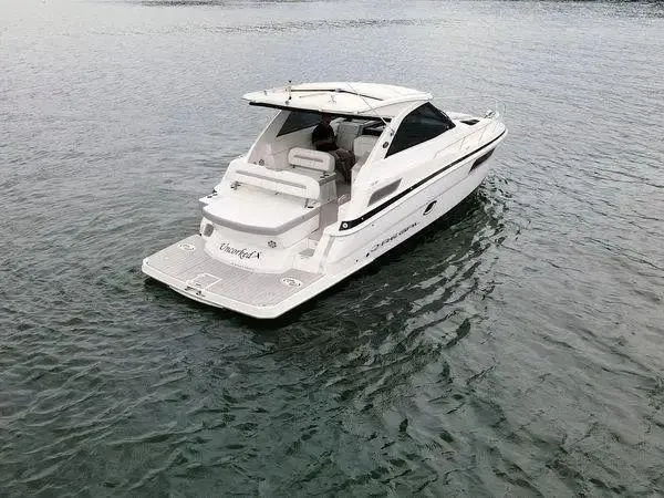  Yacht Photos Pics 2021-REGAL-35-SPORT-COUPE