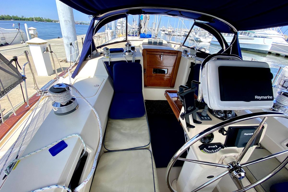 2006 Island Packet 44 