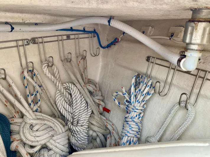 Second Wind Yacht Photos Pics Anchor Chamber