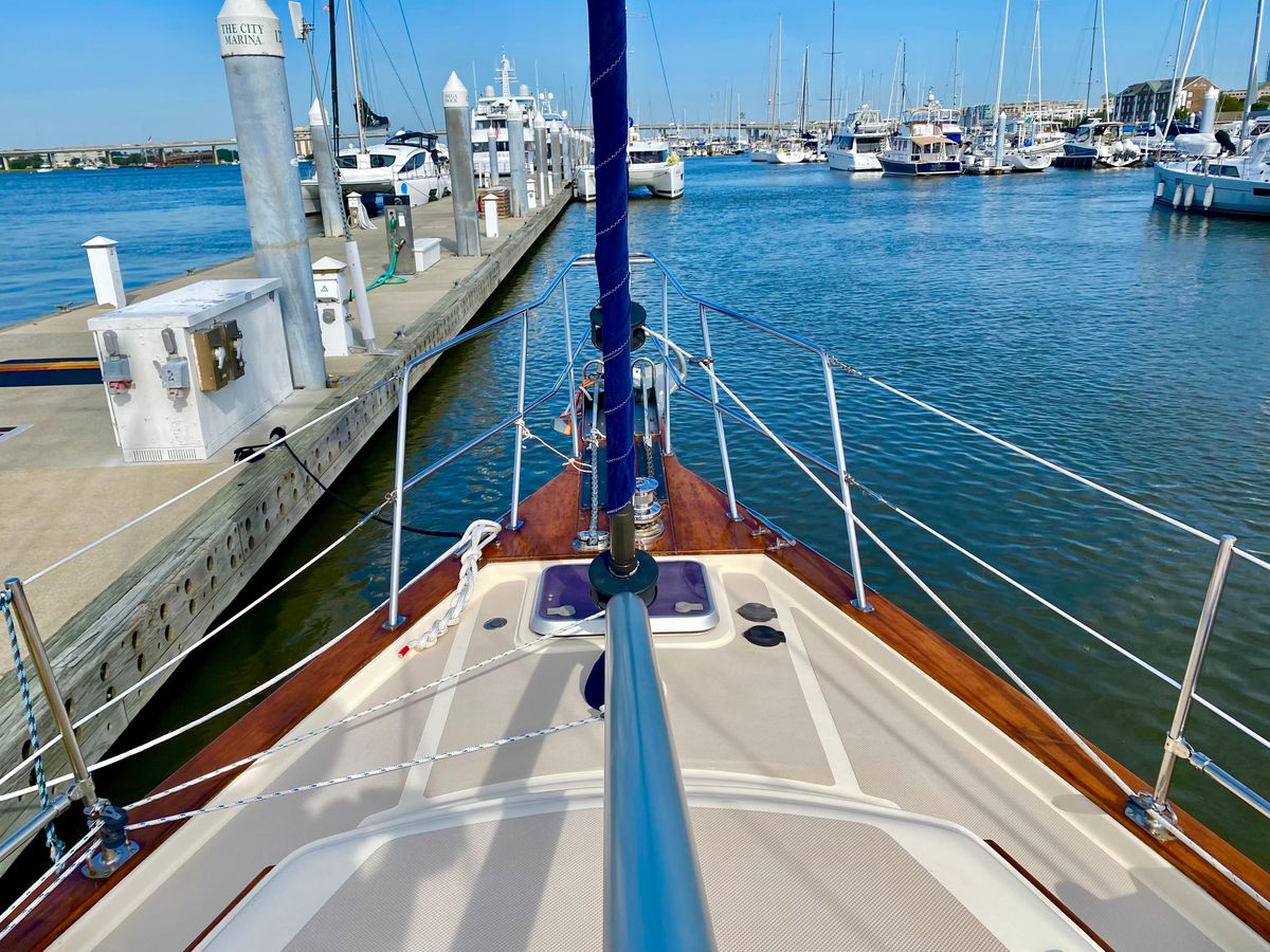 2006 Island Packet 44 