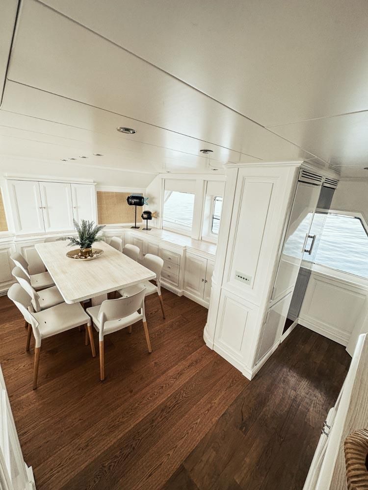 2004 Benetti Sail Division 81 