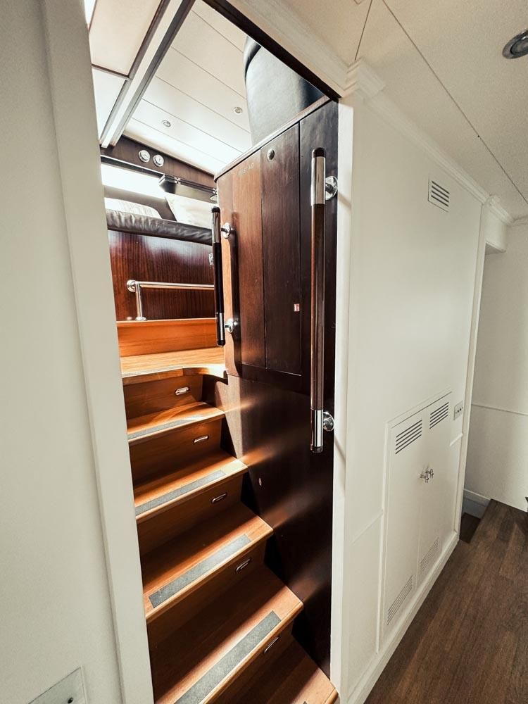 2004 Benetti Sail Division 81 