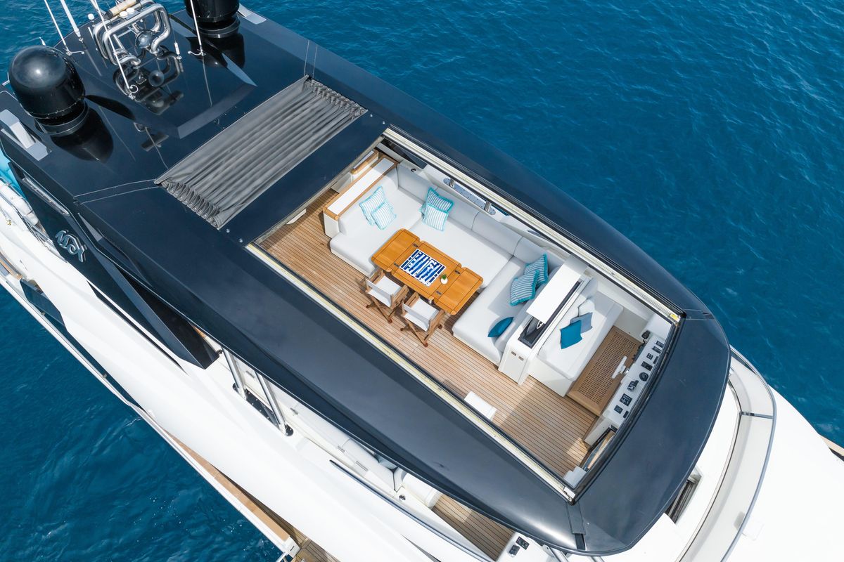 2021 Monte Carlo Yachts 96 