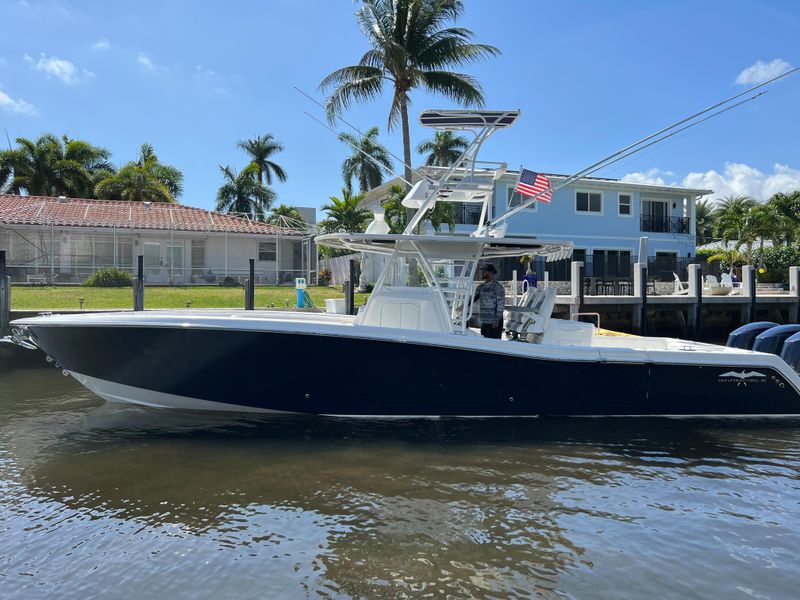 2017 Invincible 39 Open Fisherman