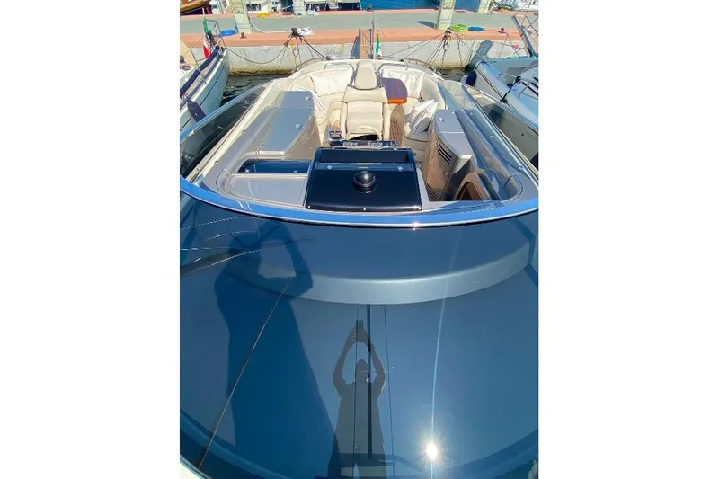  Yacht Photos Pics 2008 Riva RivaRama 44 luxury yacht with sleek design and elegant interior.