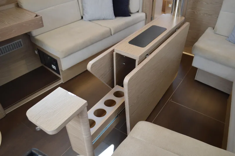 Monhegan Yacht Photos Pics Hanse 418 - Wine Storage