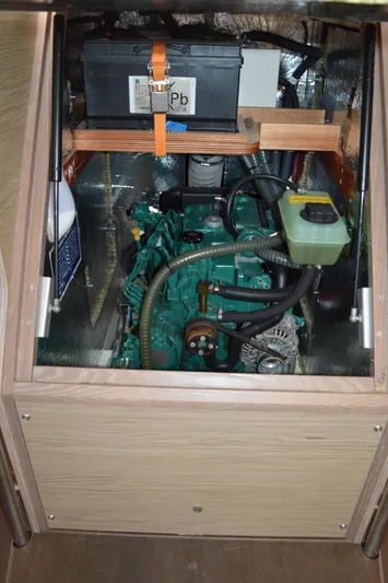 Monhegan Yacht Photos Pics Hanse 418 - Volvo Engine