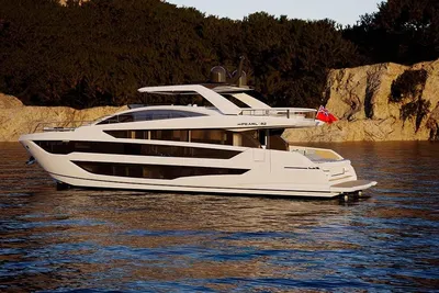 2025 Pearl 82