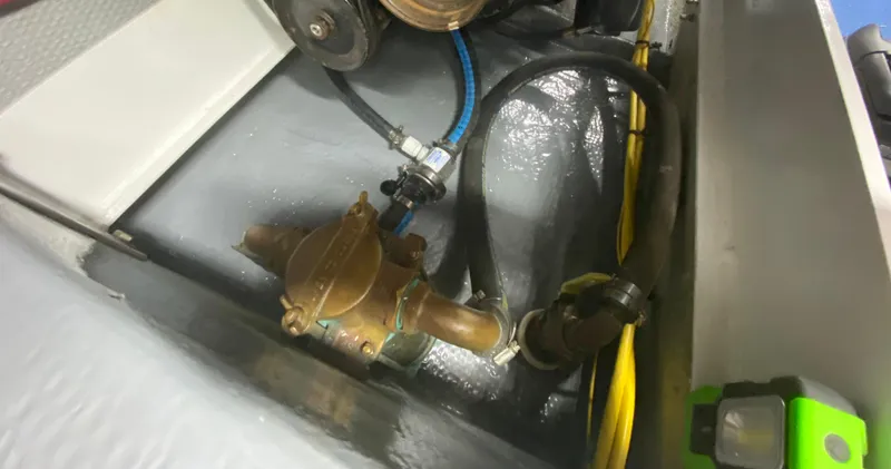 Dazilus Yacht Photos Pics 