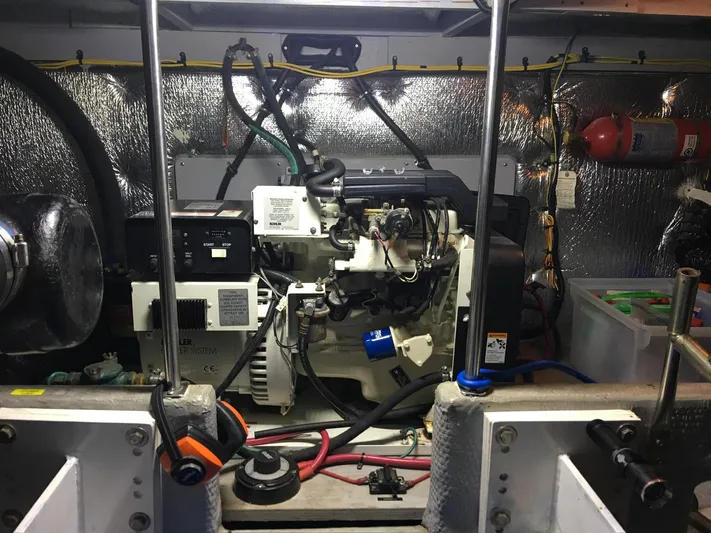 Dazilus Yacht Photos Pics 