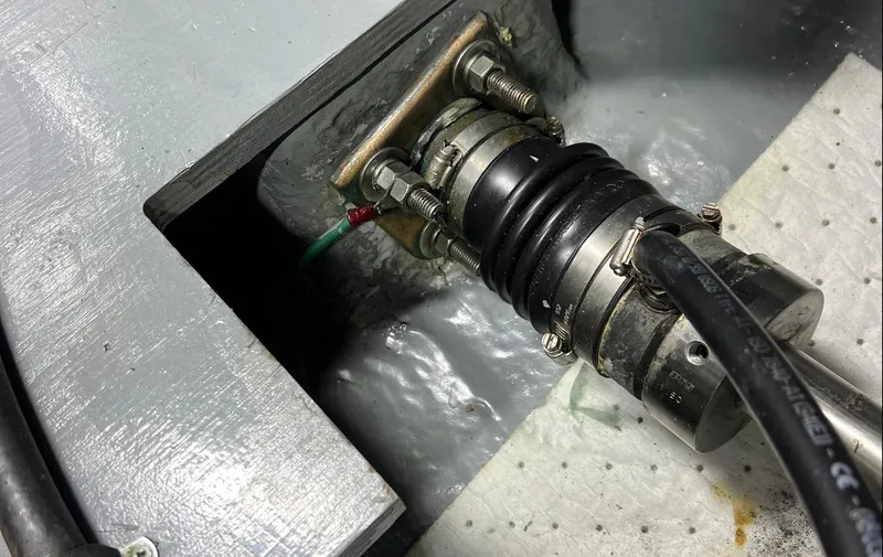 Dazilus Yacht Photos Pics 