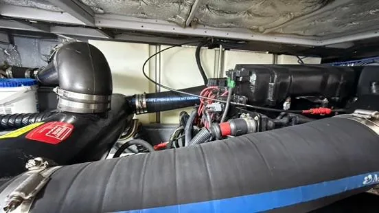 Dazilus Yacht Photos Pics 