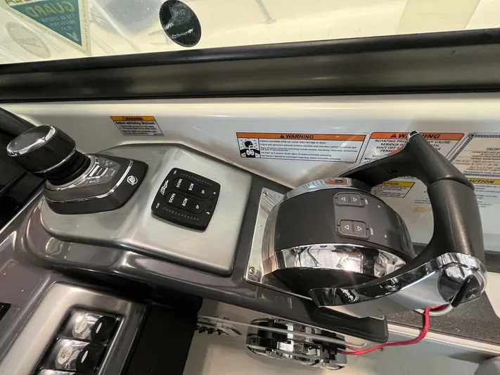 Endless Summer Yacht Photos Pics 