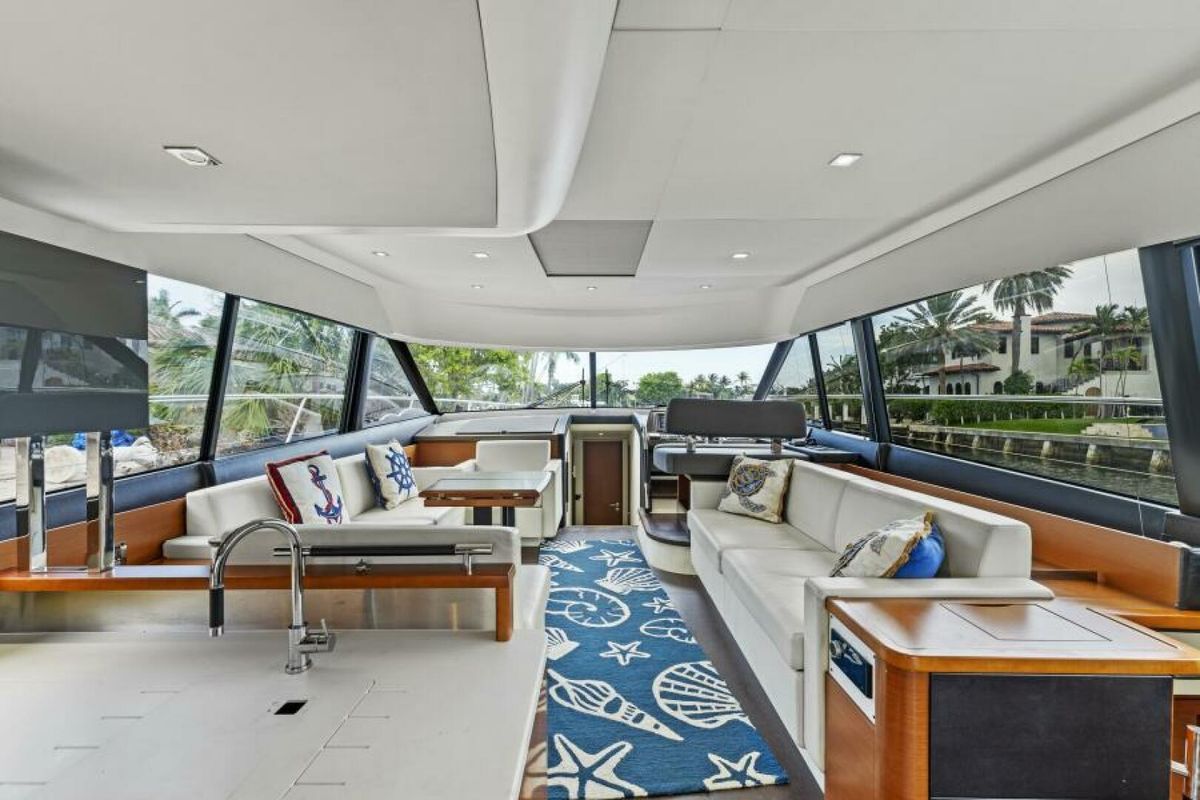 2013 Prestige 55 