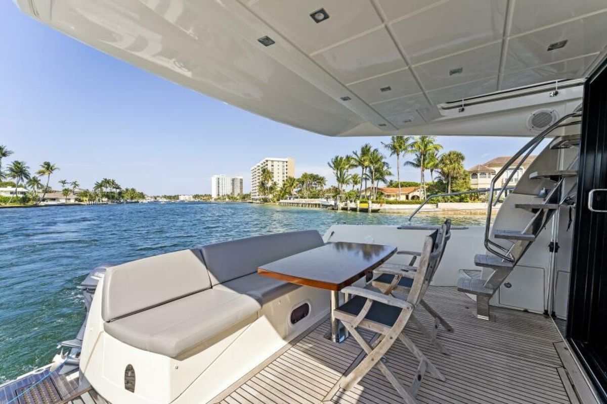 2013 Prestige 55 