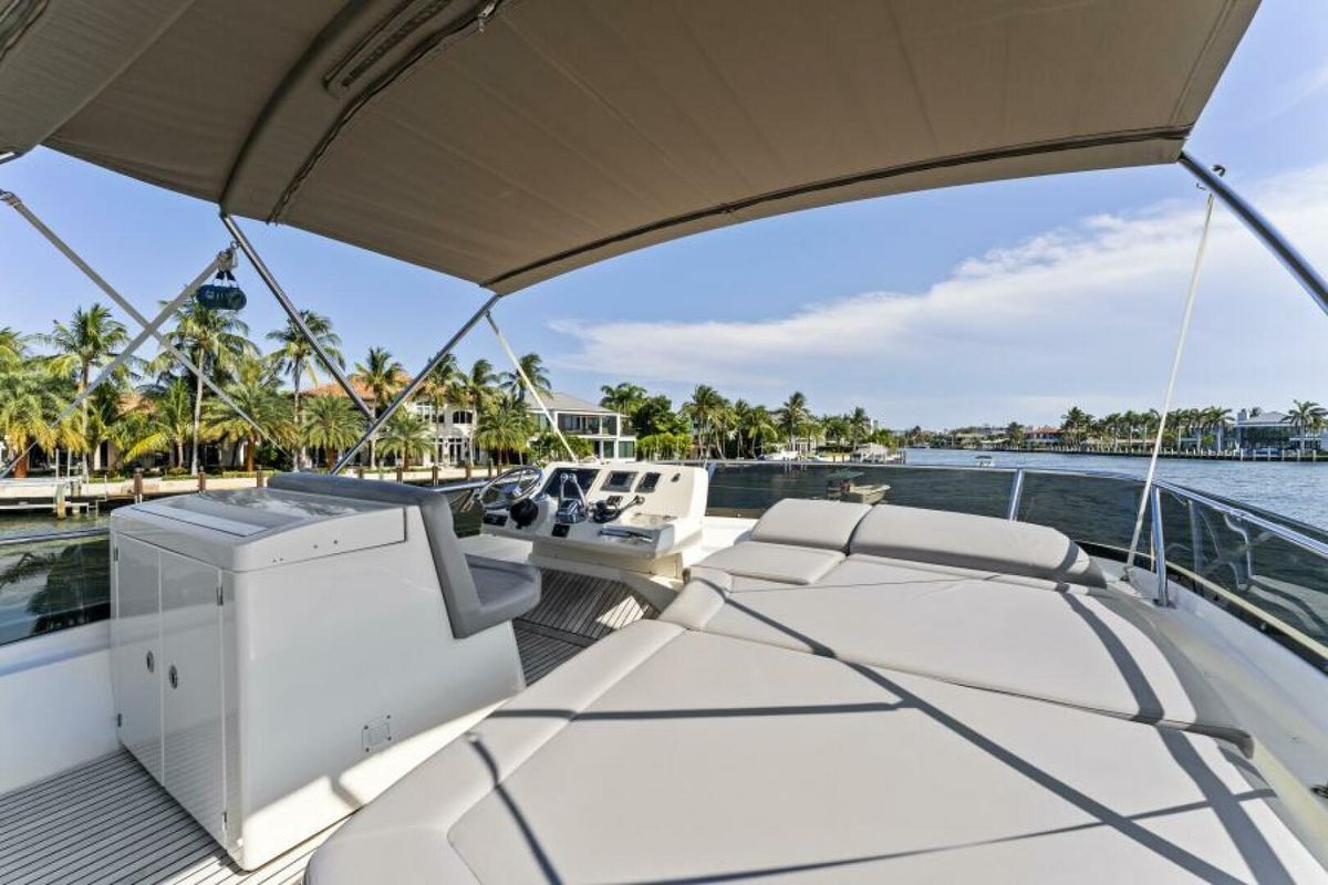 2013 Prestige 55 