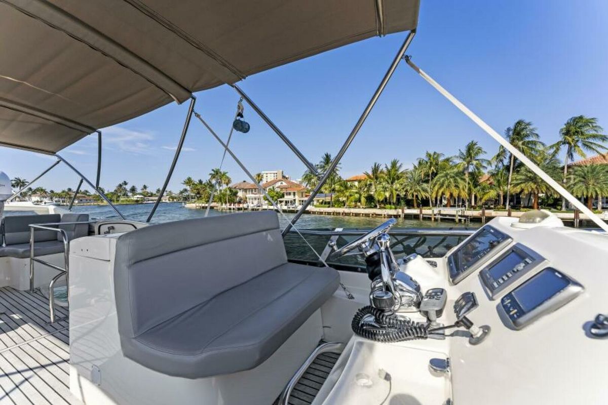 2013 Prestige 55 