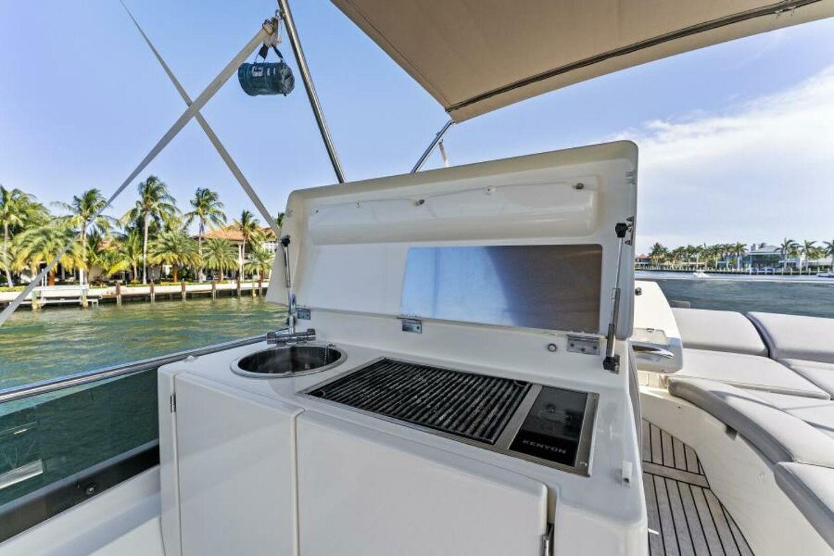 2013 Prestige 55 
