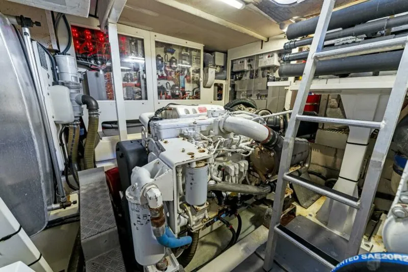 Never Enough Yacht Photos Pics 