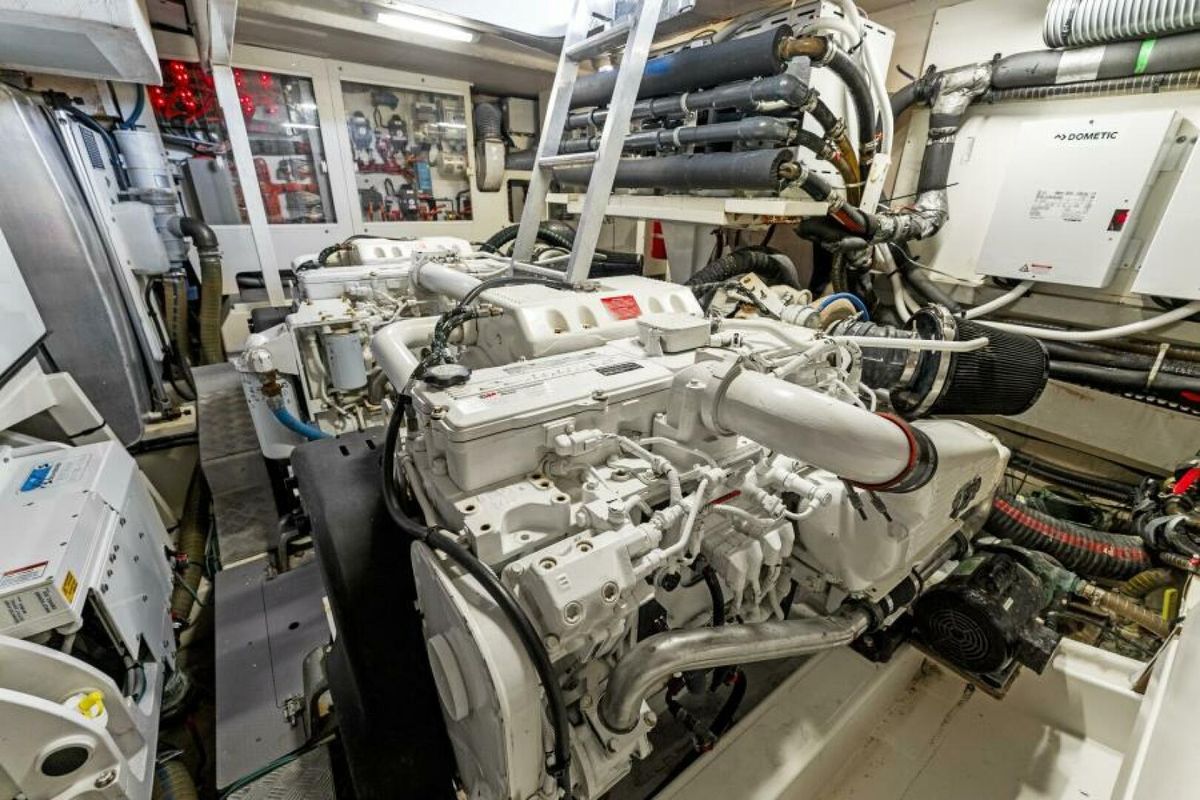 2013 Prestige 55 