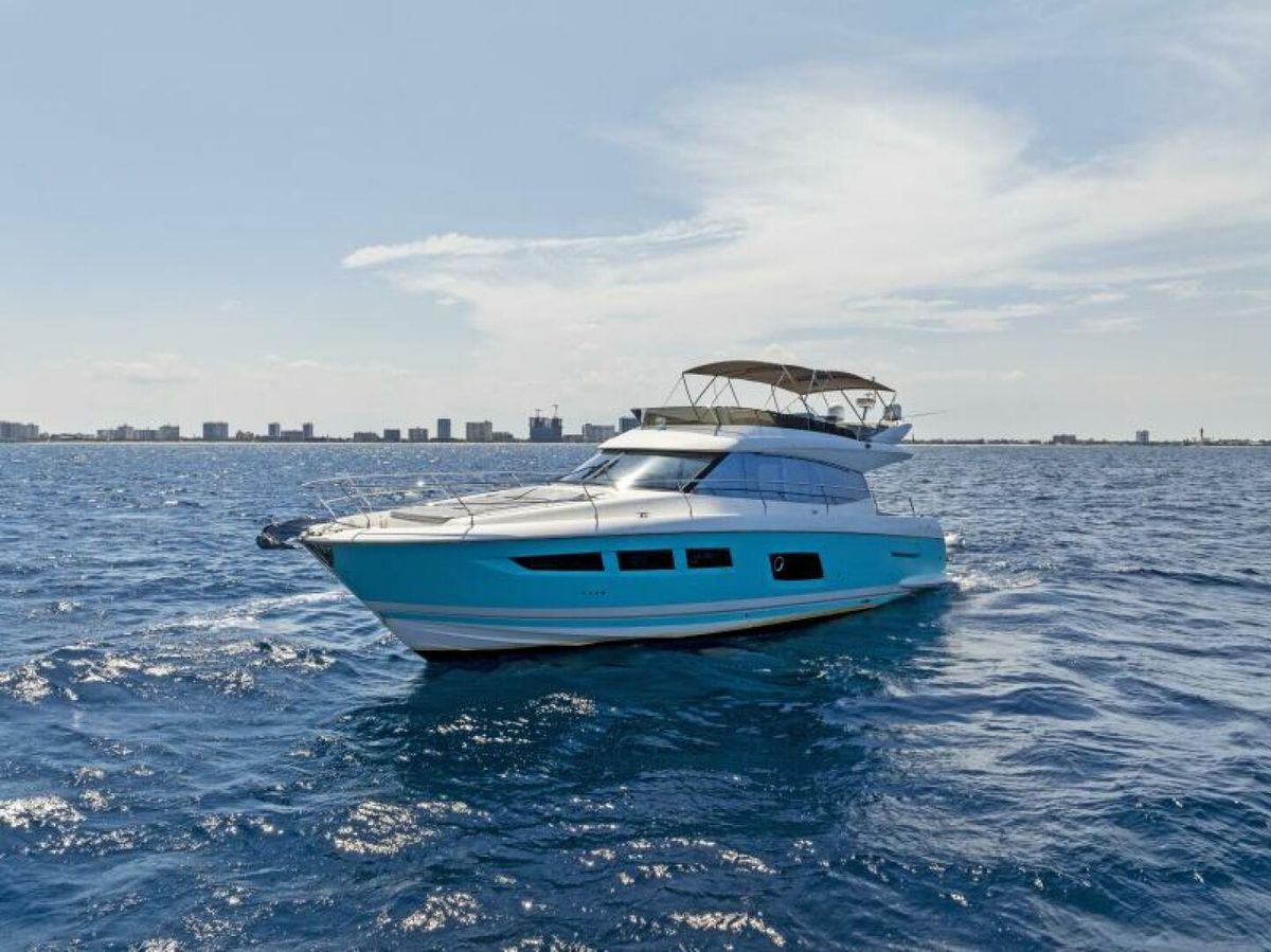 2013 Prestige 55 