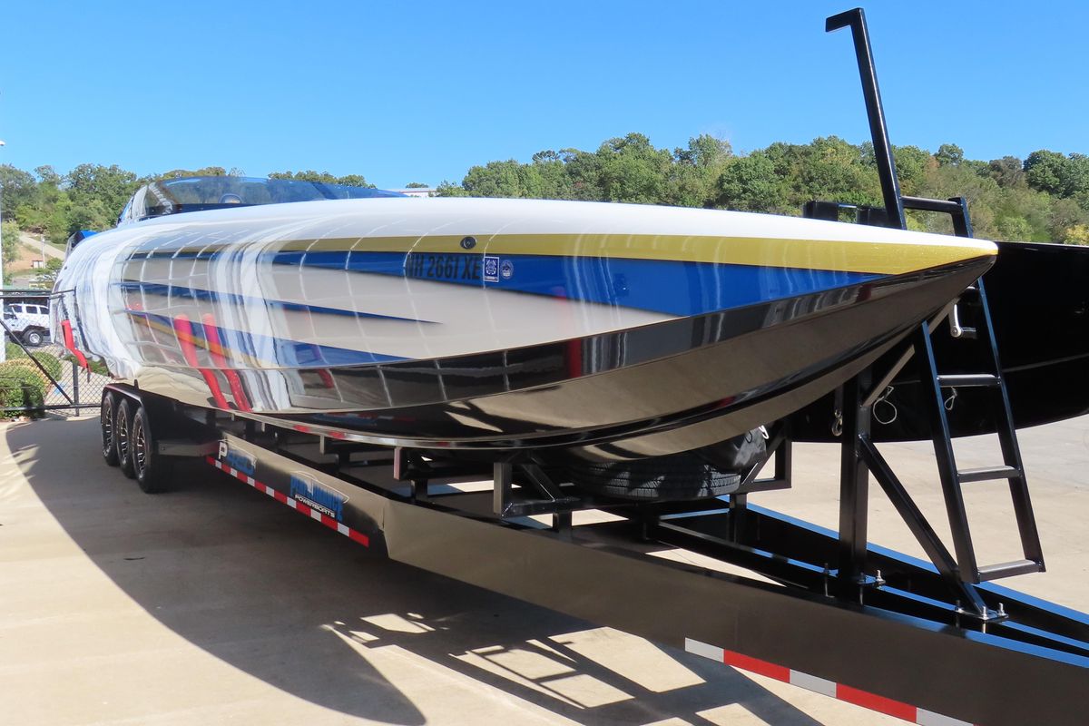 2025 Performance Powerboats 42 