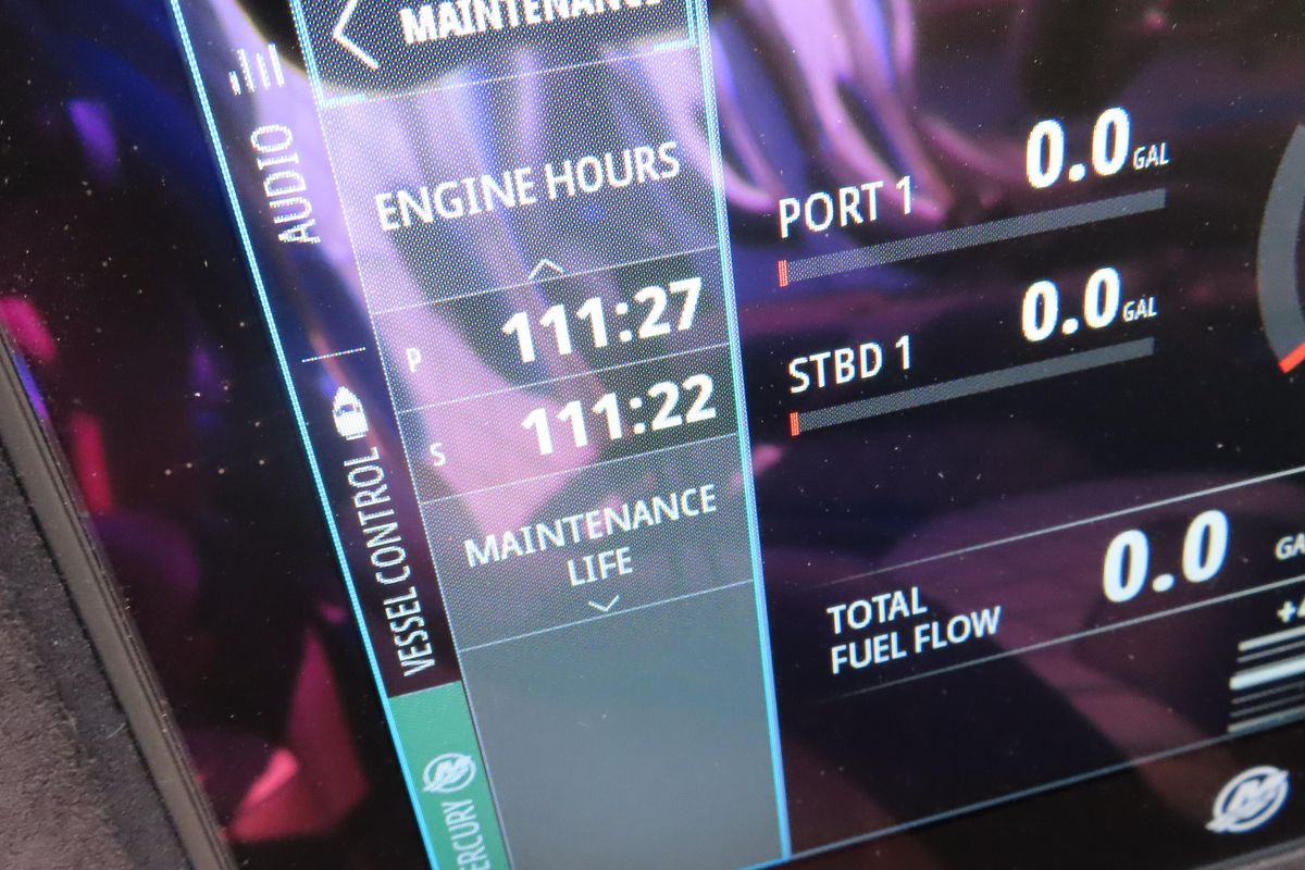 2025 Performance Powerboats 42 