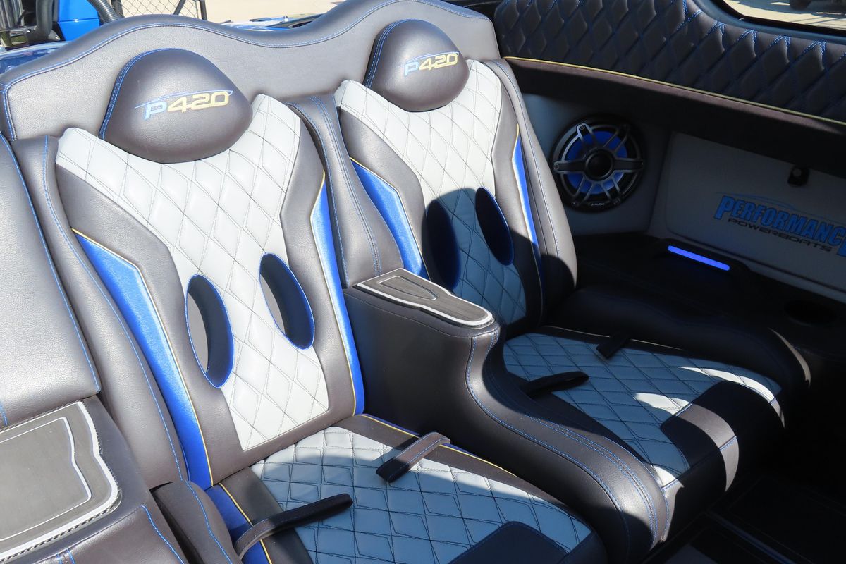 2025 Performance Powerboats 42 
