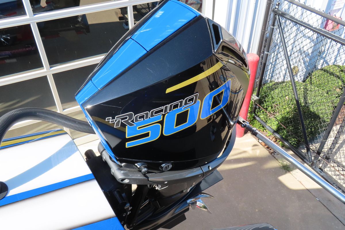 2025 Performance Powerboats 42 