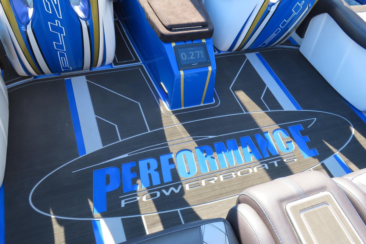 2025 Performance Powerboats 42 
