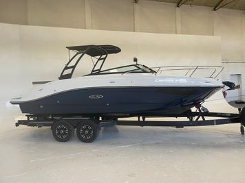 2023 Sea Ray Sunsport