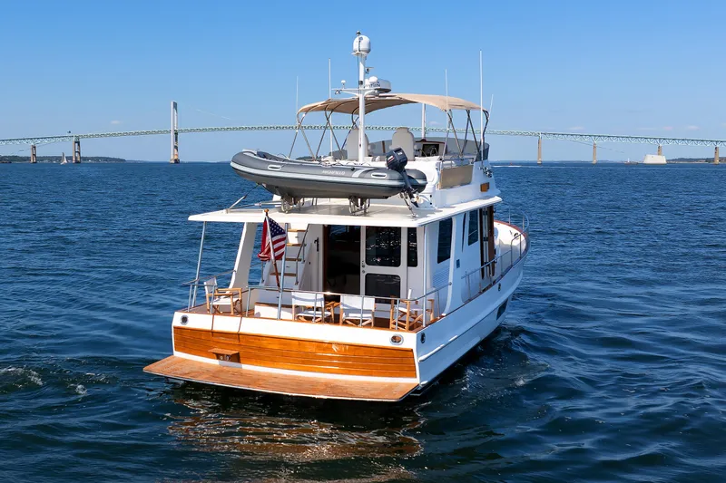 Peace Yacht Photos Pics 