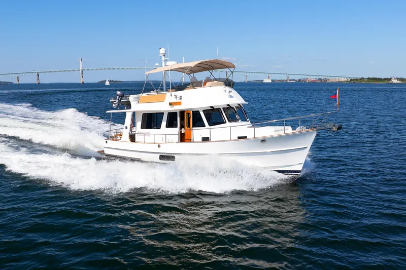 Peace Yacht Photos Pics 