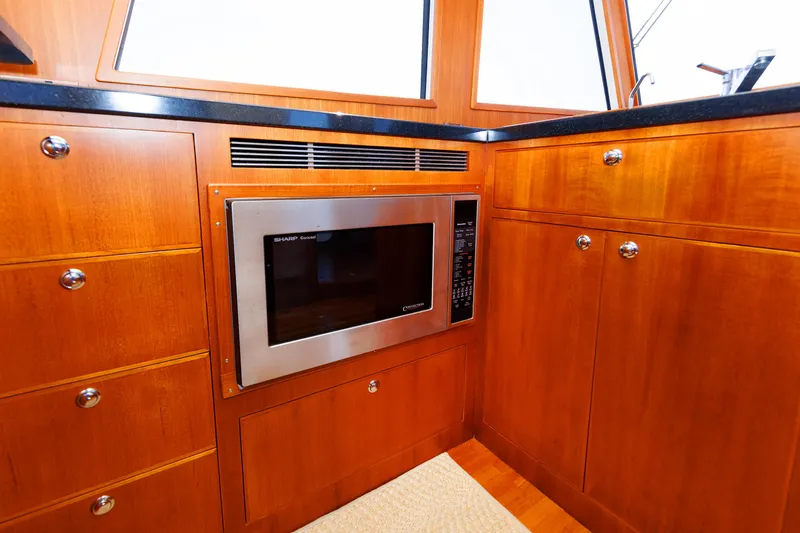 Peace Yacht Photos Pics 