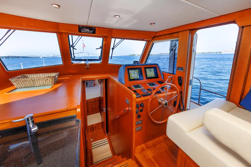 Peace Yacht Photos Pics 