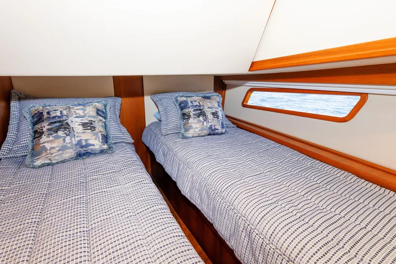 Peace Yacht Photos Pics 