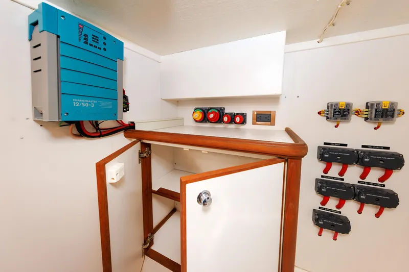 Peace Yacht Photos Pics 