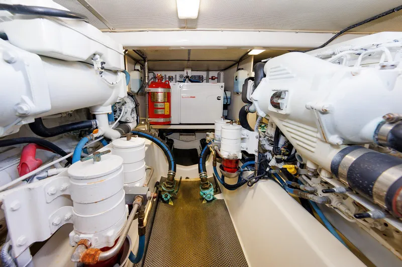 Peace Yacht Photos Pics 