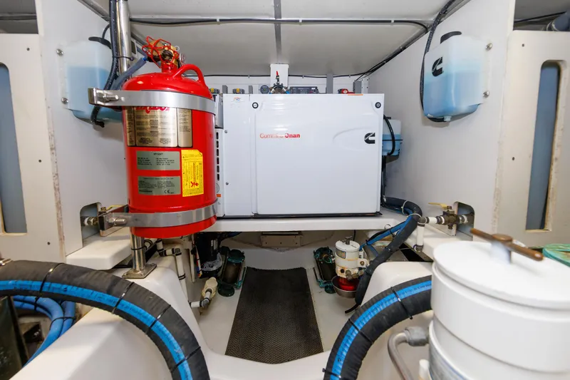 Peace Yacht Photos Pics 