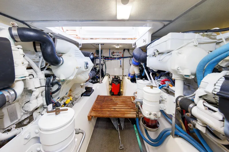 Peace Yacht Photos Pics 