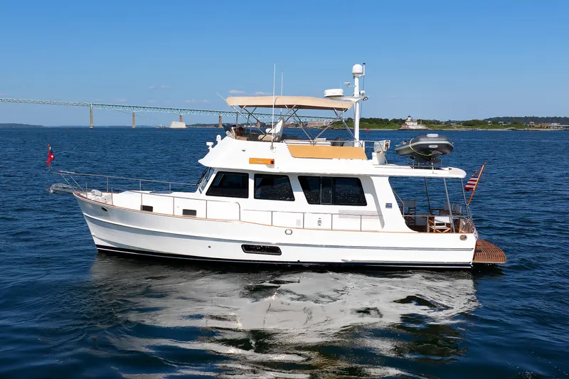 Peace Yacht Photos Pics 