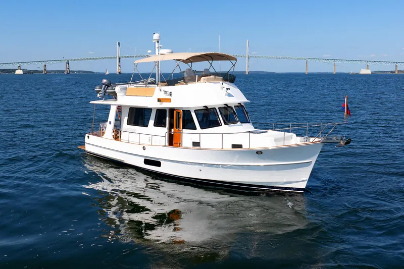 Peace Yacht Photos Pics 