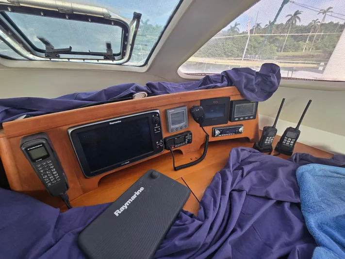 Sv Amazing Yacht Photos Pics 