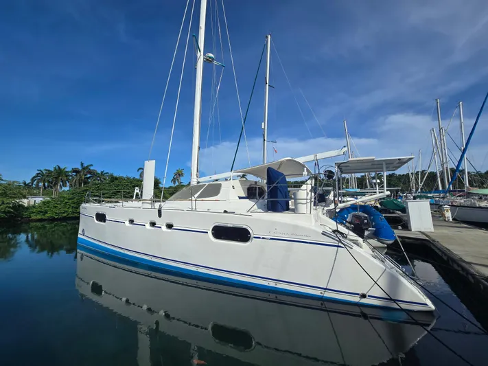 Sv Amazing Yacht Photos Pics 