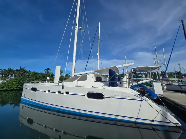Sv Amazing Yacht Photos Pics 