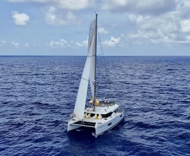 Stargazer Yacht Photos Pics 