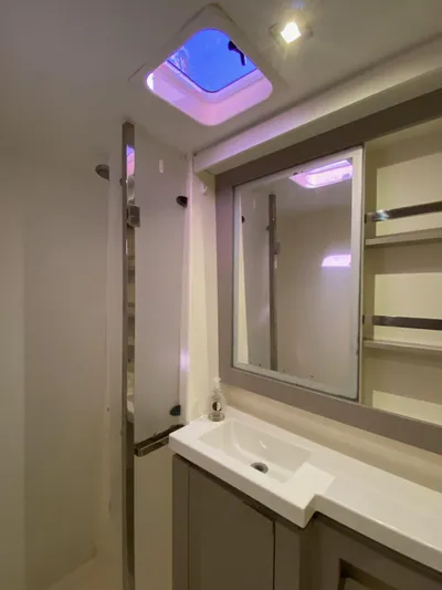 Stargazer Yacht Photos Pics 