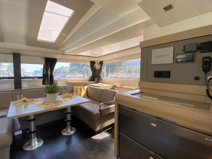 Stargazer Yacht Photos Pics 