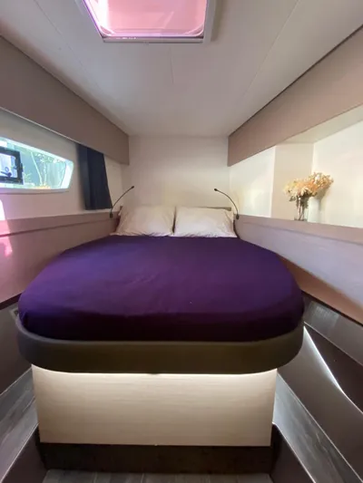 Stargazer Yacht Photos Pics 